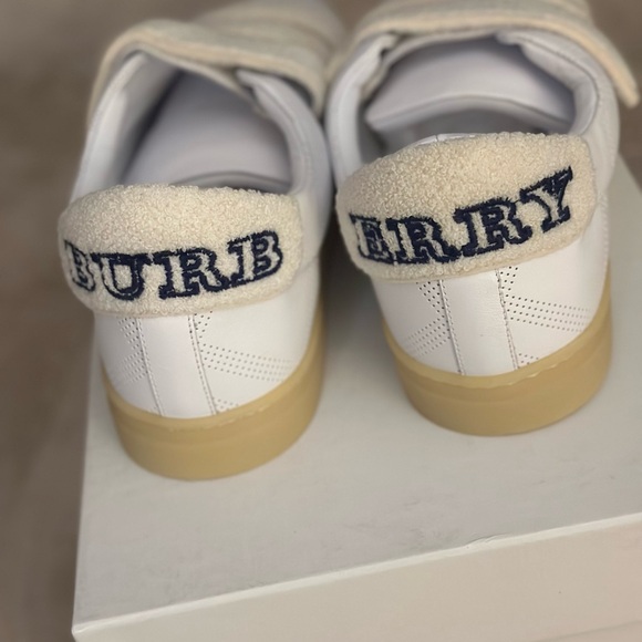Burberry shoes